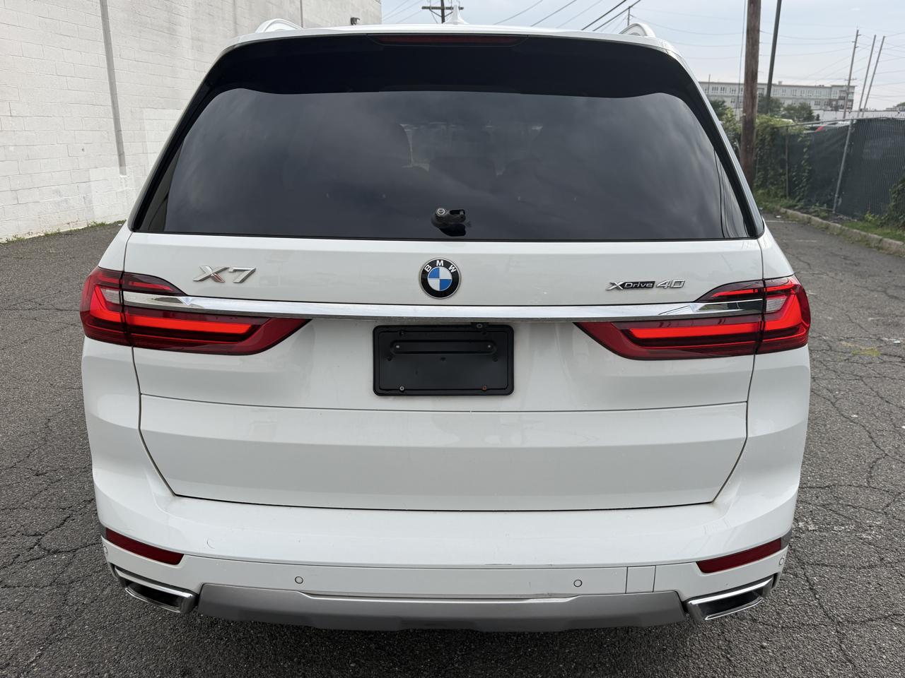 BMW X7 xDrive40i Sports Activity Vehicle 2020