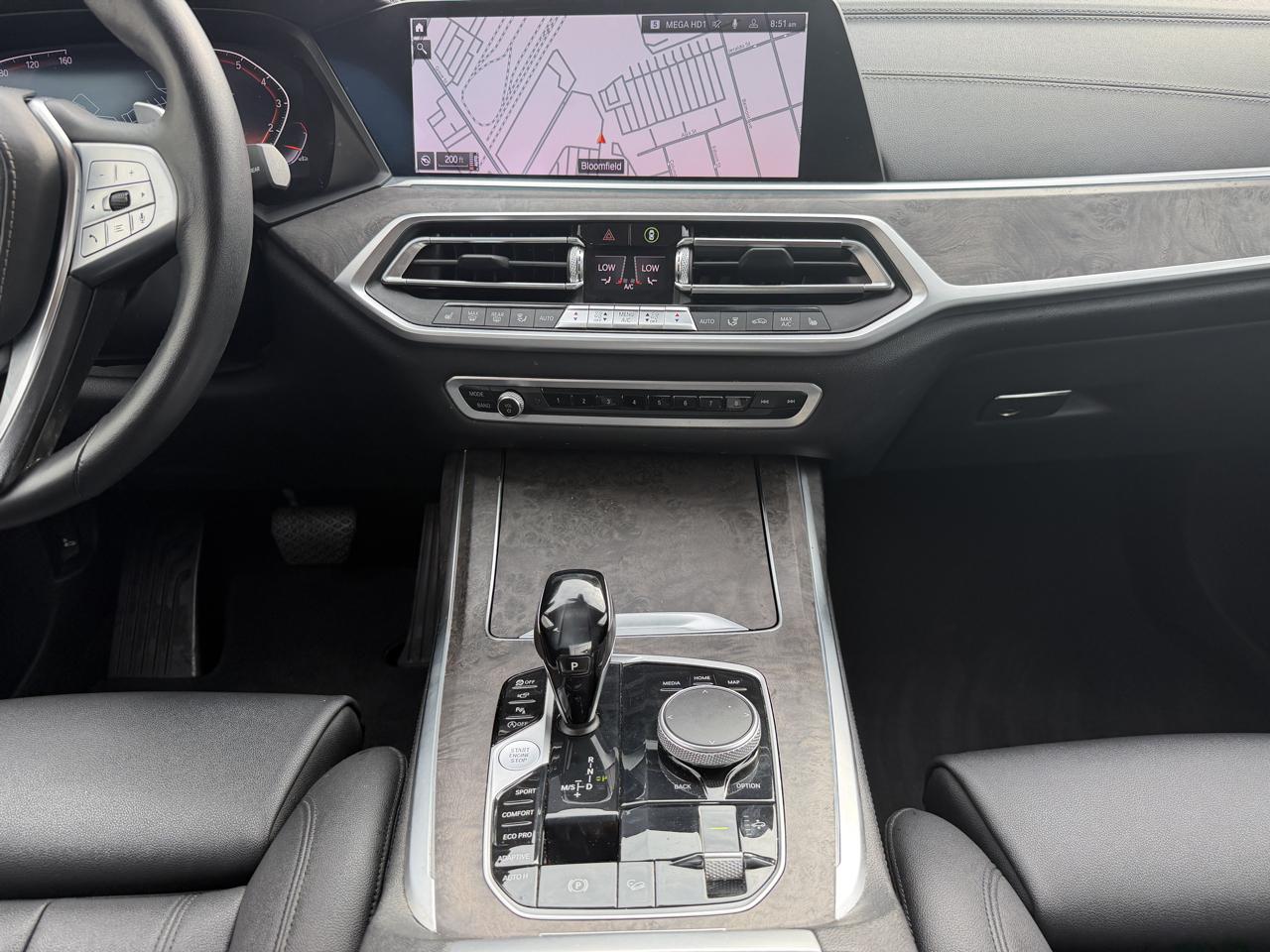 BMW X7 xDrive40i Sports Activity Vehicle 2020
