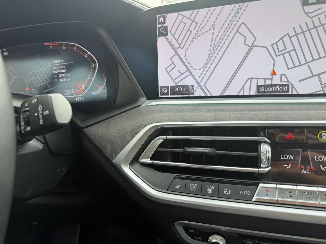 BMW X7 xDrive40i Sports Activity Vehicle 2020