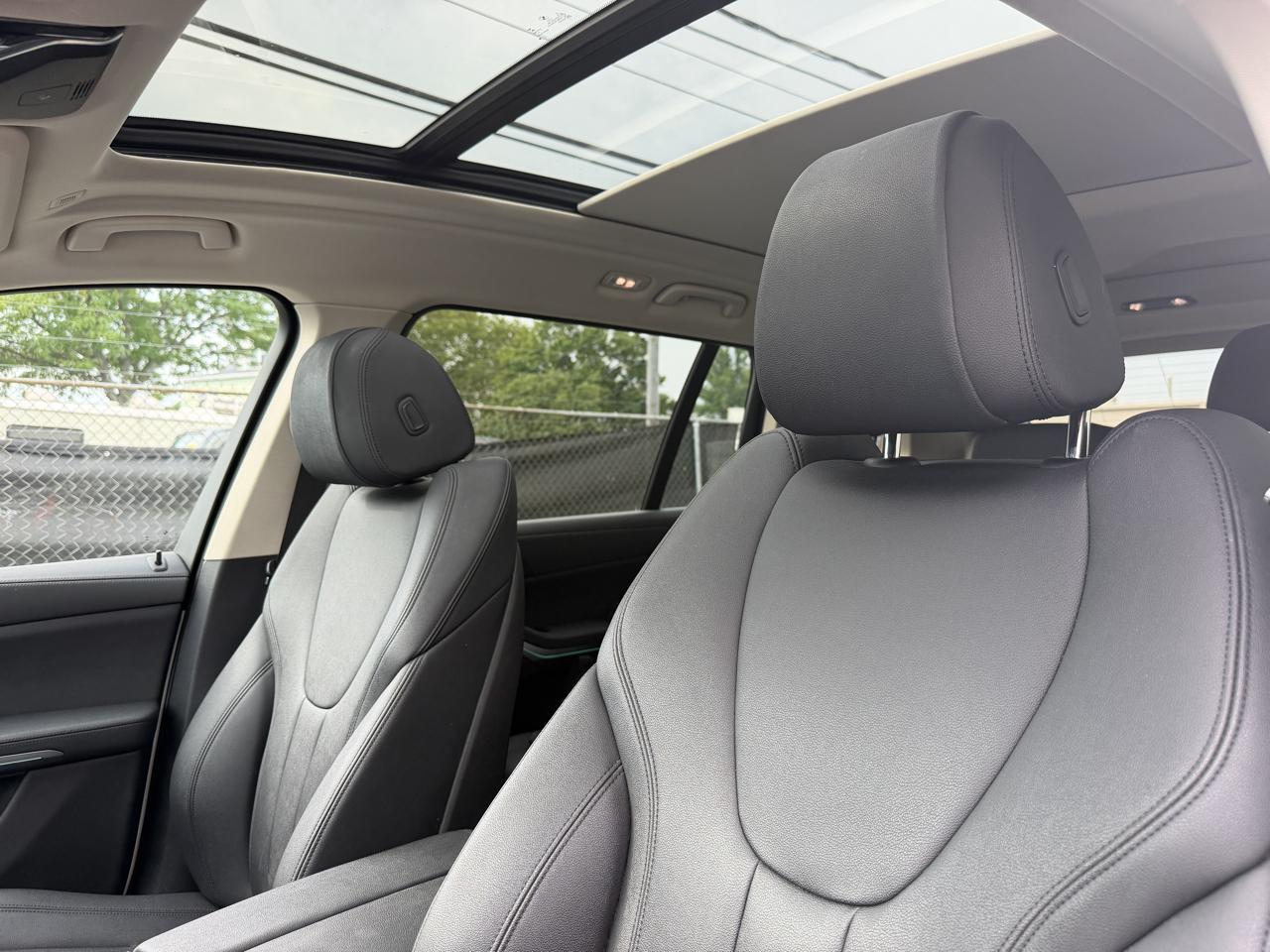 BMW X7 xDrive40i Sports Activity Vehicle 2020