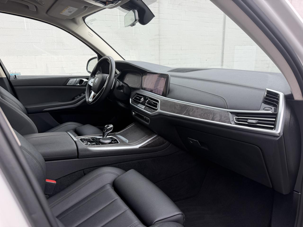BMW X7 xDrive40i Sports Activity Vehicle 2020