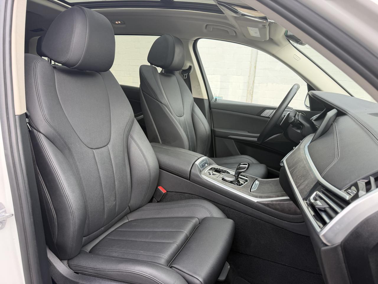 BMW X7 xDrive40i Sports Activity Vehicle 2020