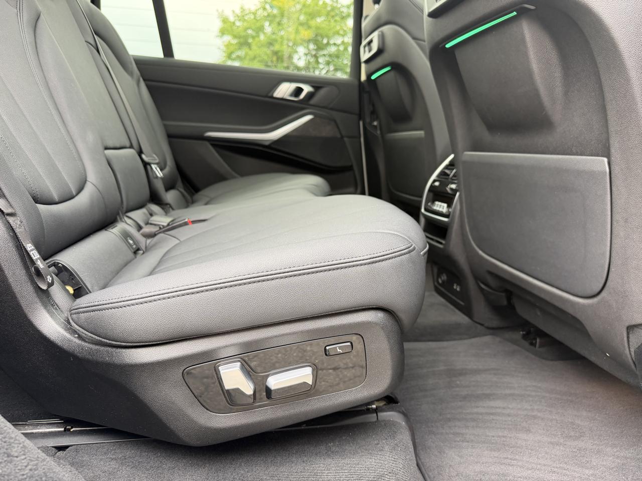 BMW X7 xDrive40i Sports Activity Vehicle 2020