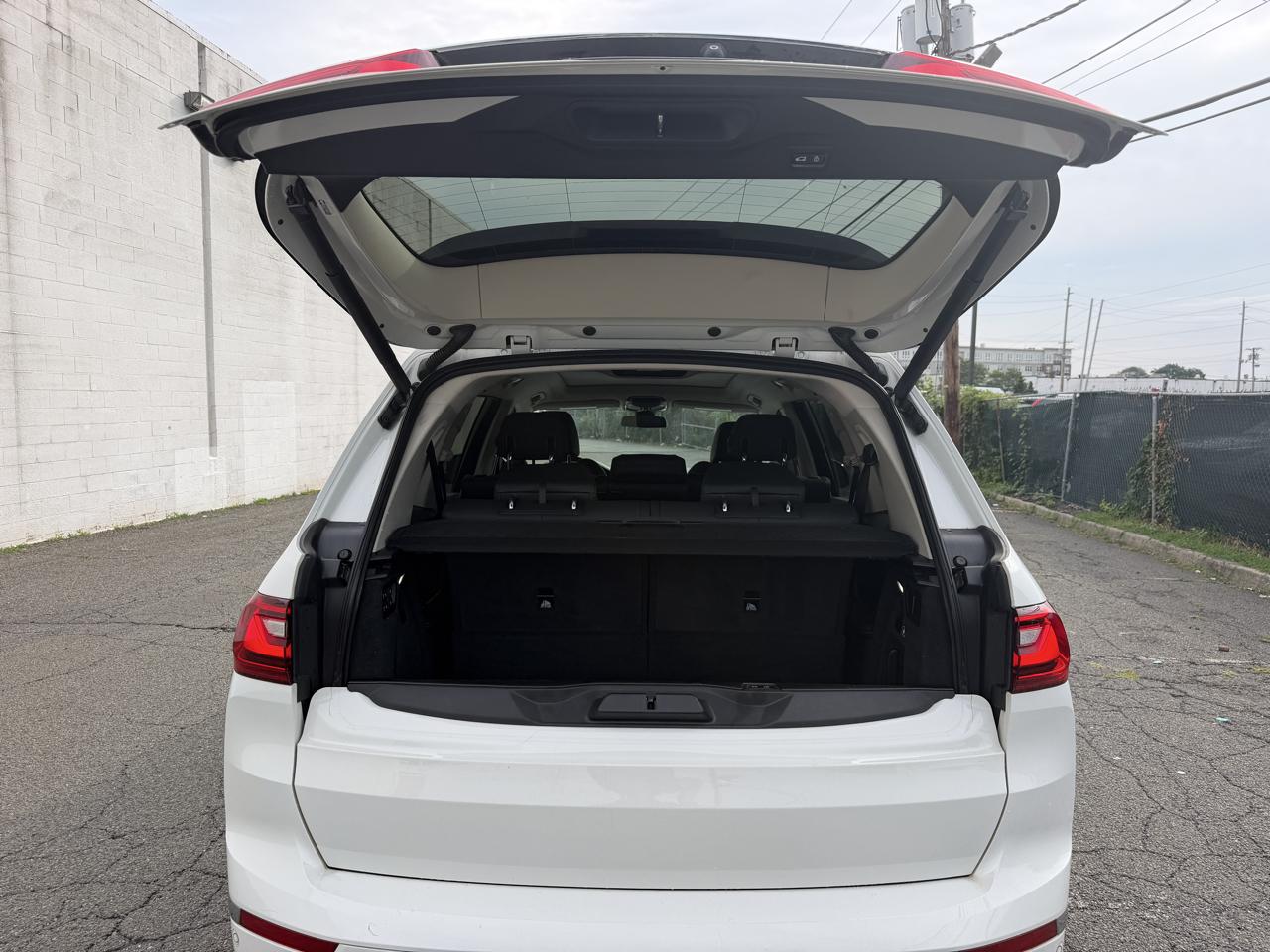 BMW X7 xDrive40i Sports Activity Vehicle 2020