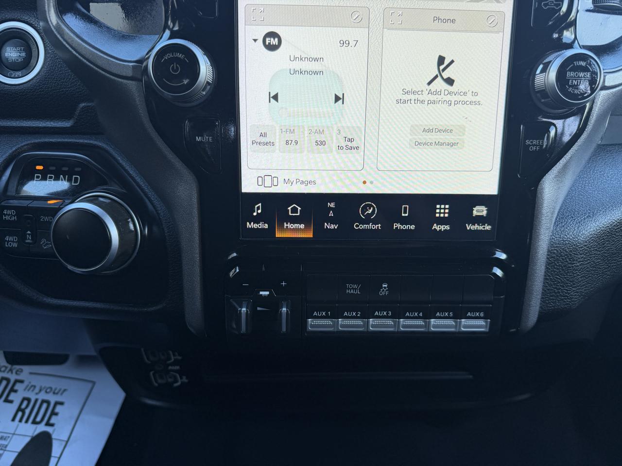 RAM 2500 Tradesman 4x4 Crew Cab 8' Box 2022