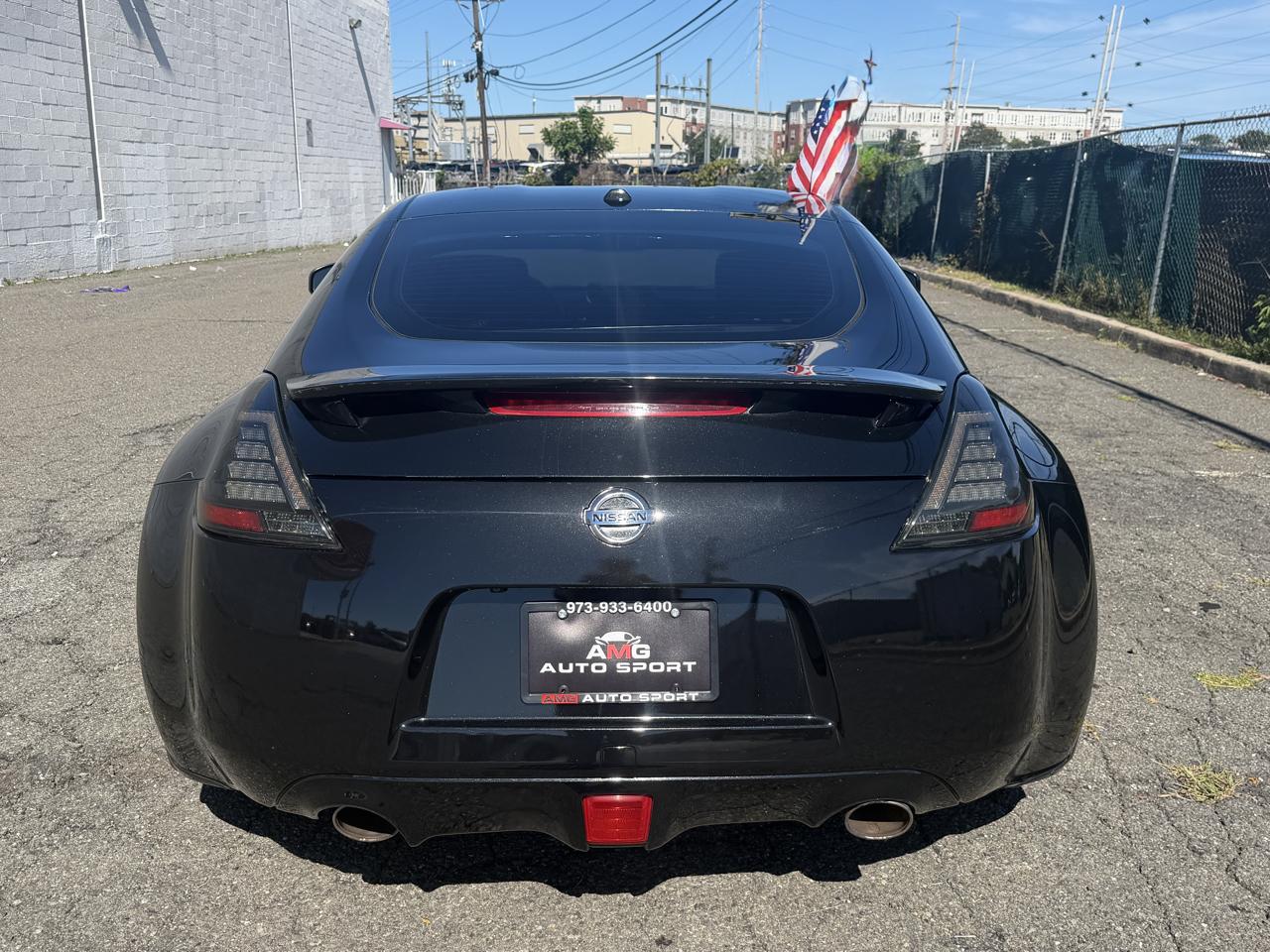 Nissan 370Z 2dr Cpe Auto Touring 2014