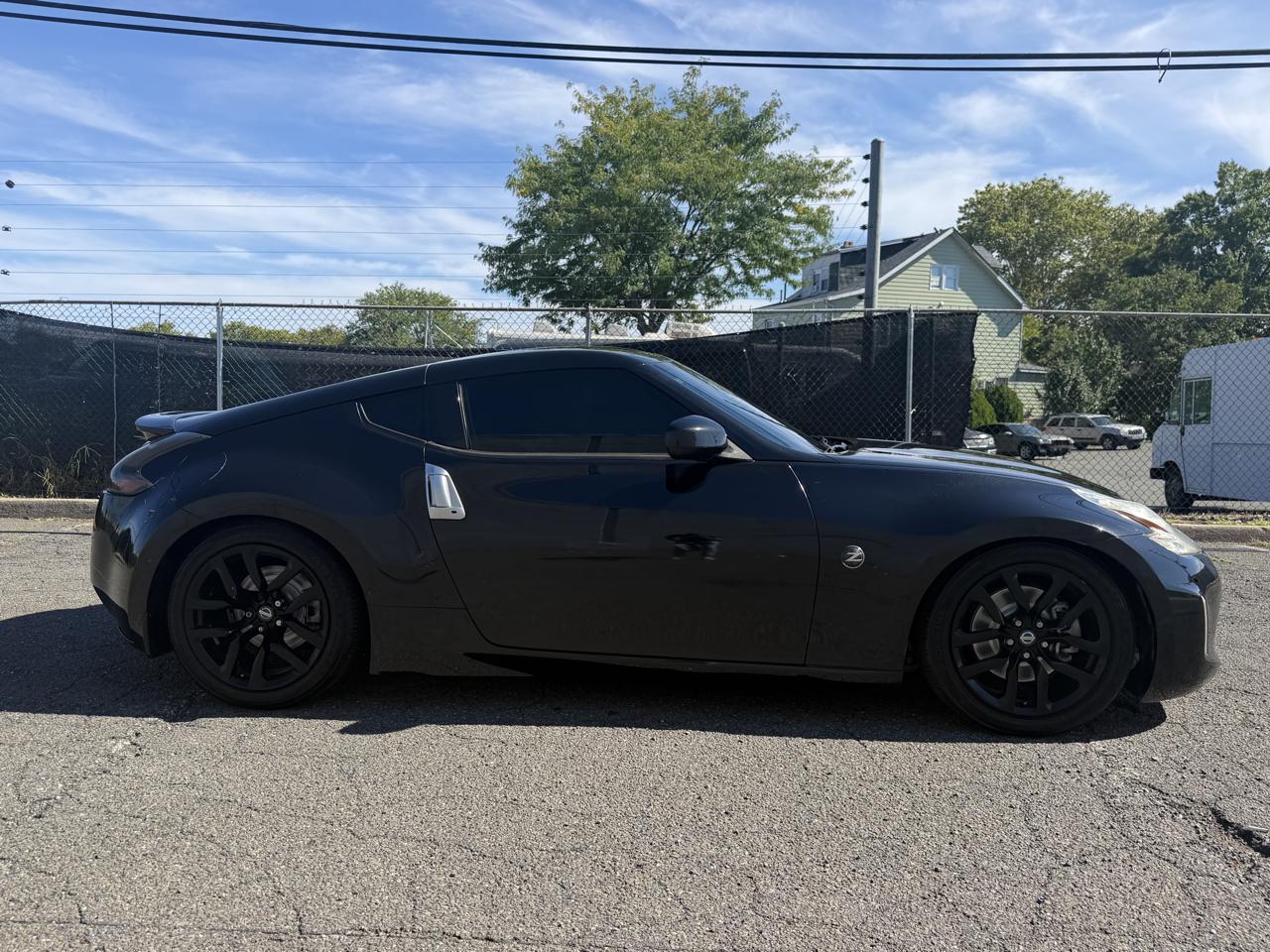 Nissan 370Z 2dr Cpe Auto Touring 2014