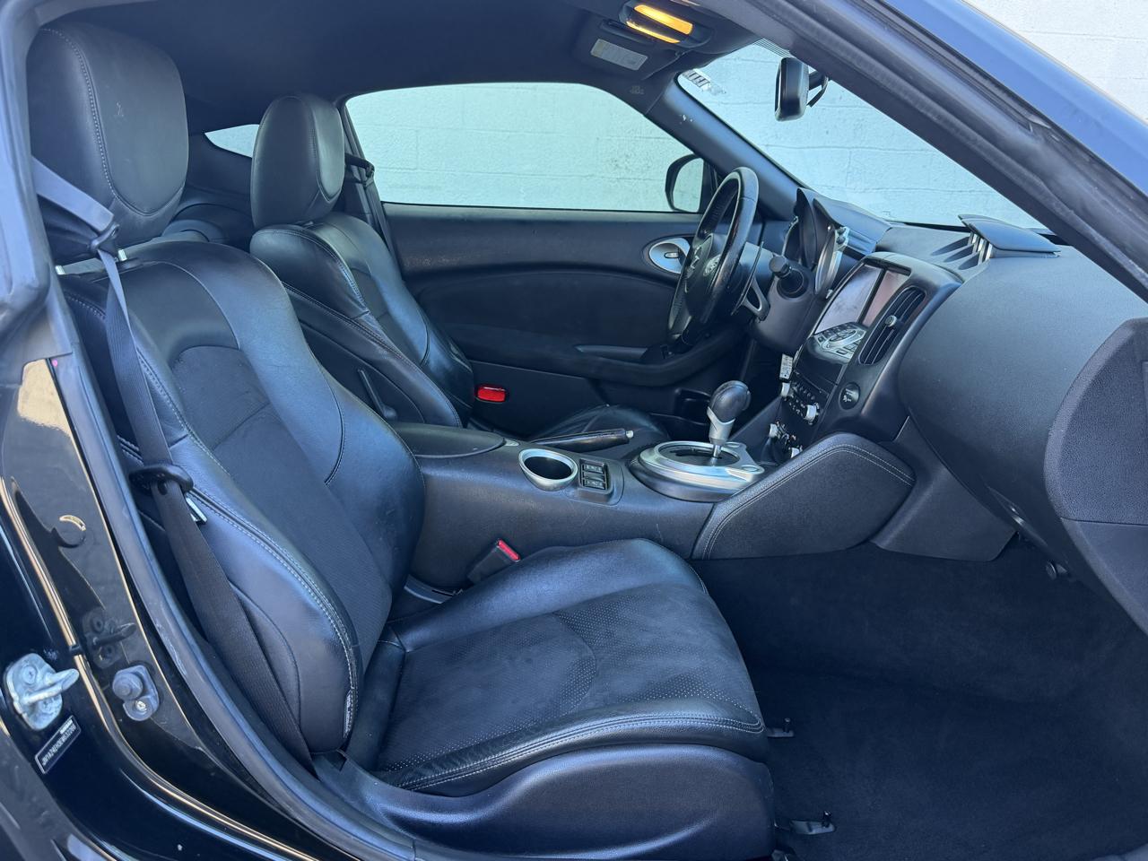 Nissan 370Z 2dr Cpe Auto Touring 2014