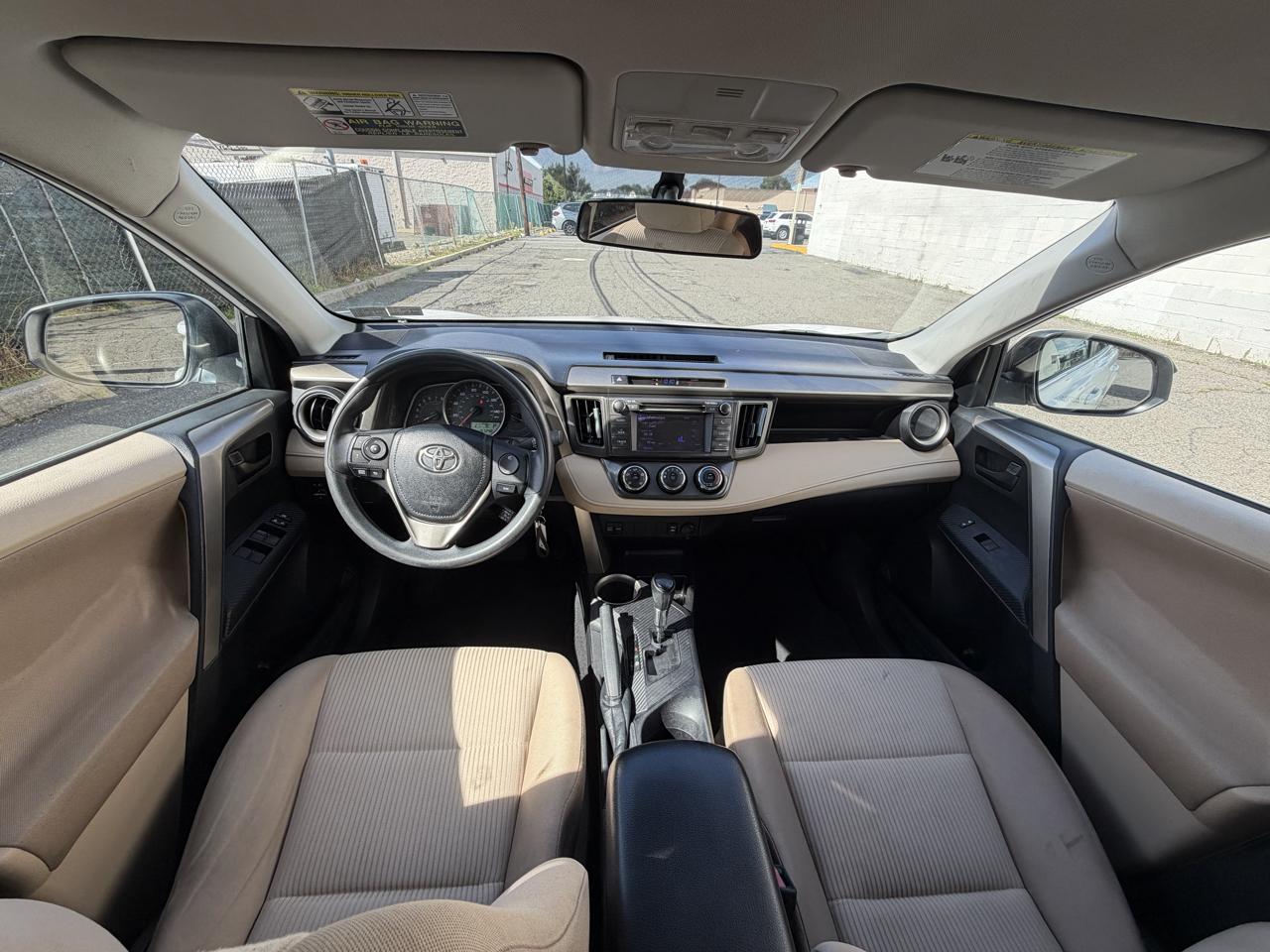 Toyota RAV4 AWD 4dr LE (Natl) 2013