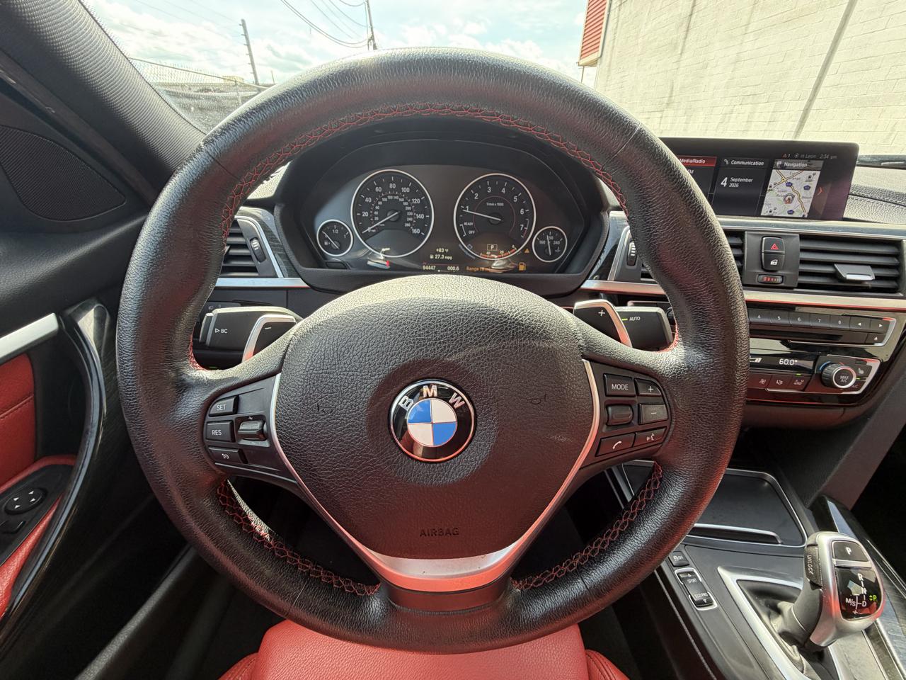 BMW 3 Series 330i xDrive Sedan 2018