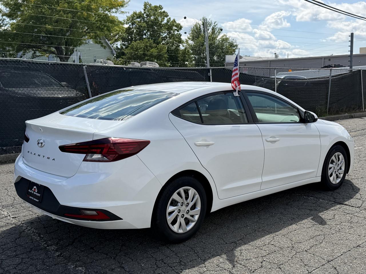 Hyundai Elantra SE IVT SULEV 2020