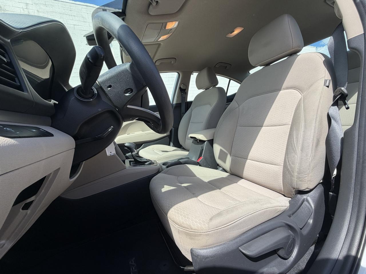 Hyundai Elantra SE IVT SULEV 2020