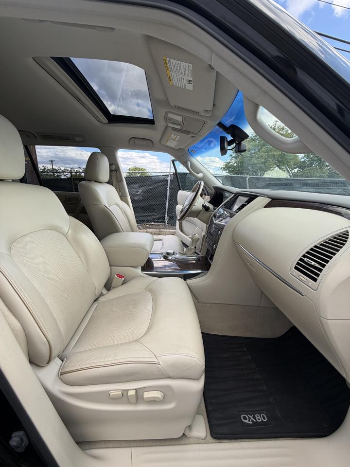 Infiniti QX80 4WD 4dr 2016