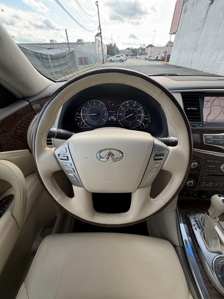 Infiniti QX80 4WD 4dr 2016