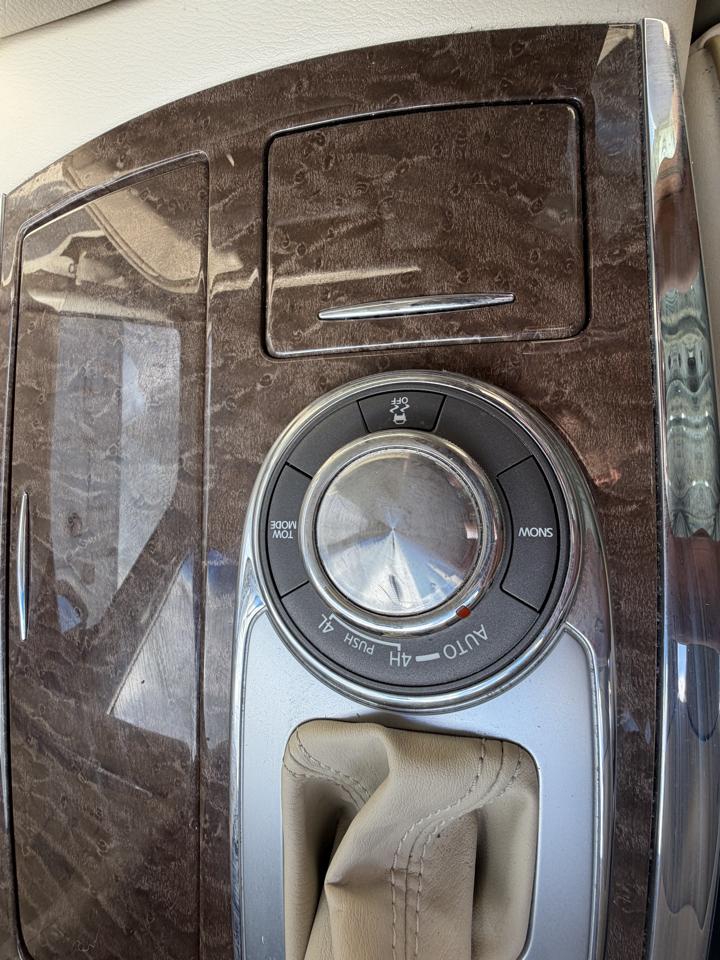 Infiniti QX80 4WD 4dr 2016