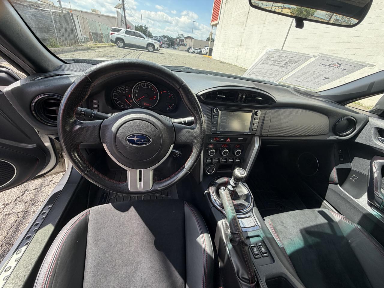 Subaru BRZ 2dr Cpe Man Limited 2016