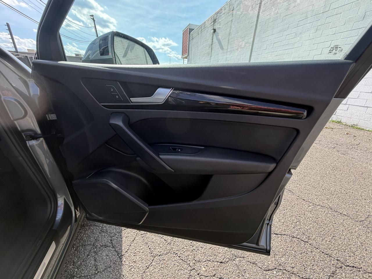 Audi Q5 2.0 TFSI Tech Premium Plus 2018