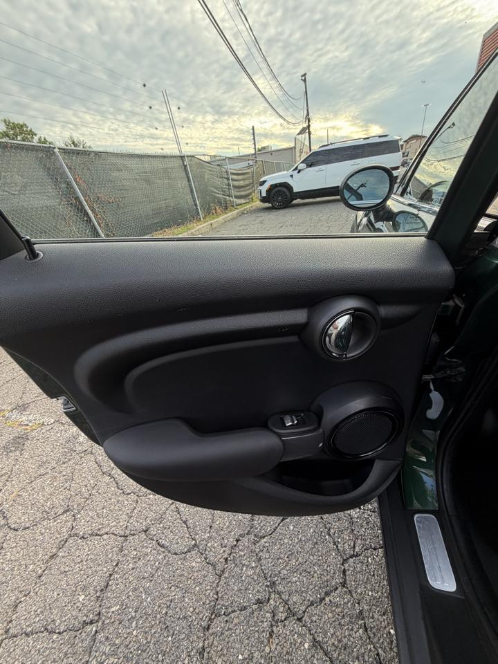 MINI Hardtop 4 Door Cooper FWD 2018