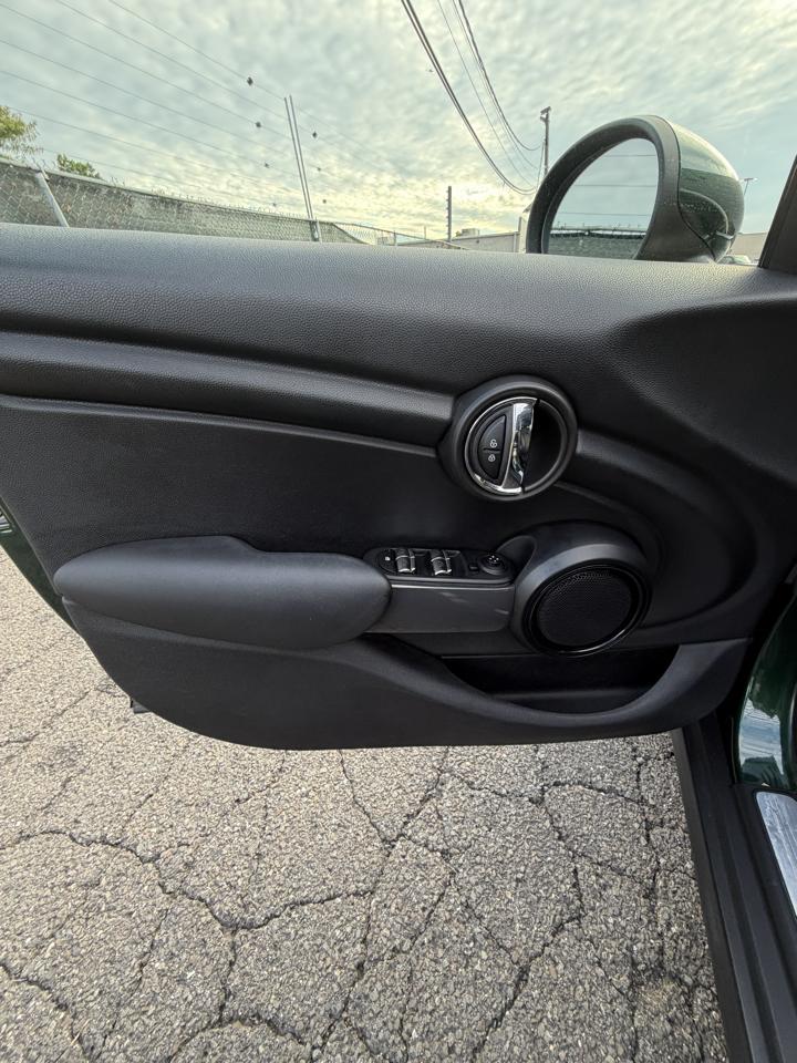 MINI Hardtop 4 Door Cooper FWD 2018