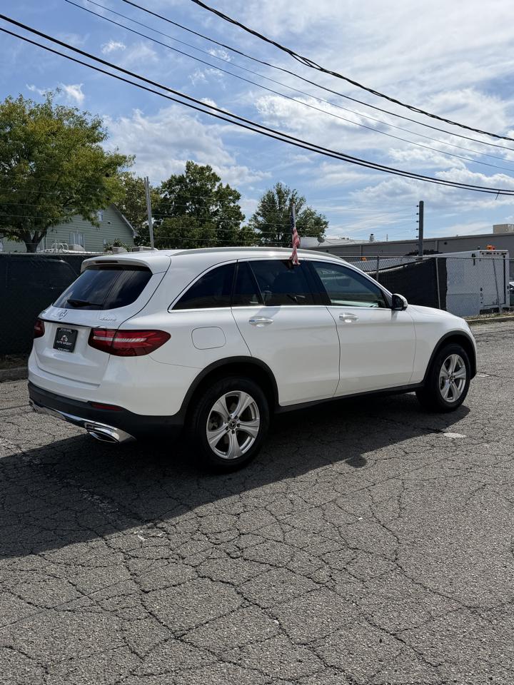 Mercedes-Benz GLC GLC 300 4MATIC SUV 2018
