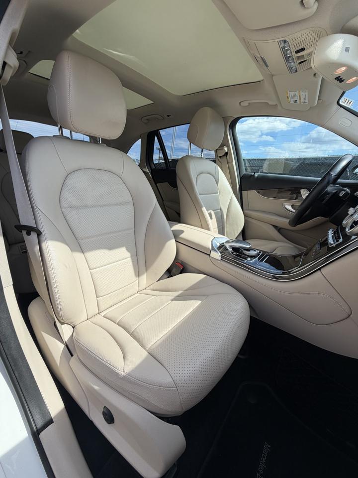 Mercedes-Benz GLC GLC 300 4MATIC SUV 2018