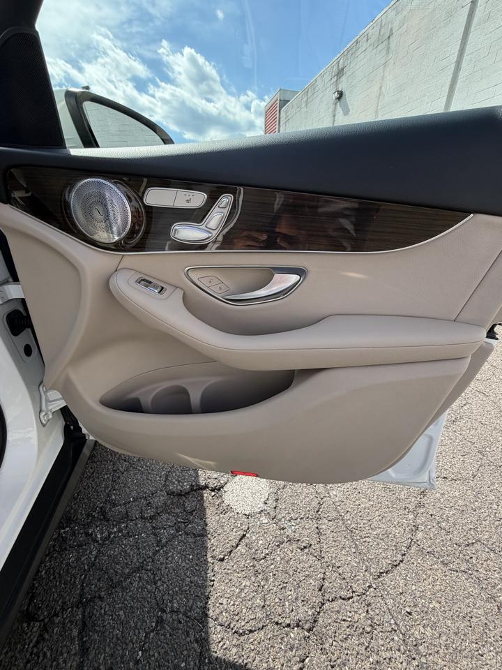 Mercedes-Benz GLC GLC 300 4MATIC SUV 2018