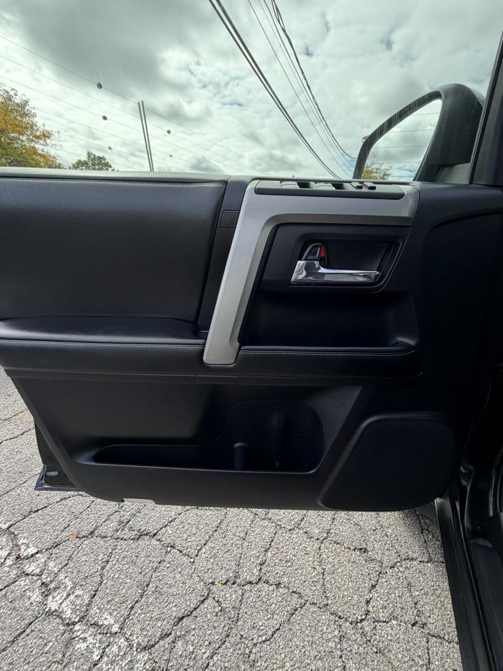Toyota 4Runner 4WD 4dr V6 SR5 Premium (Natl) 2014