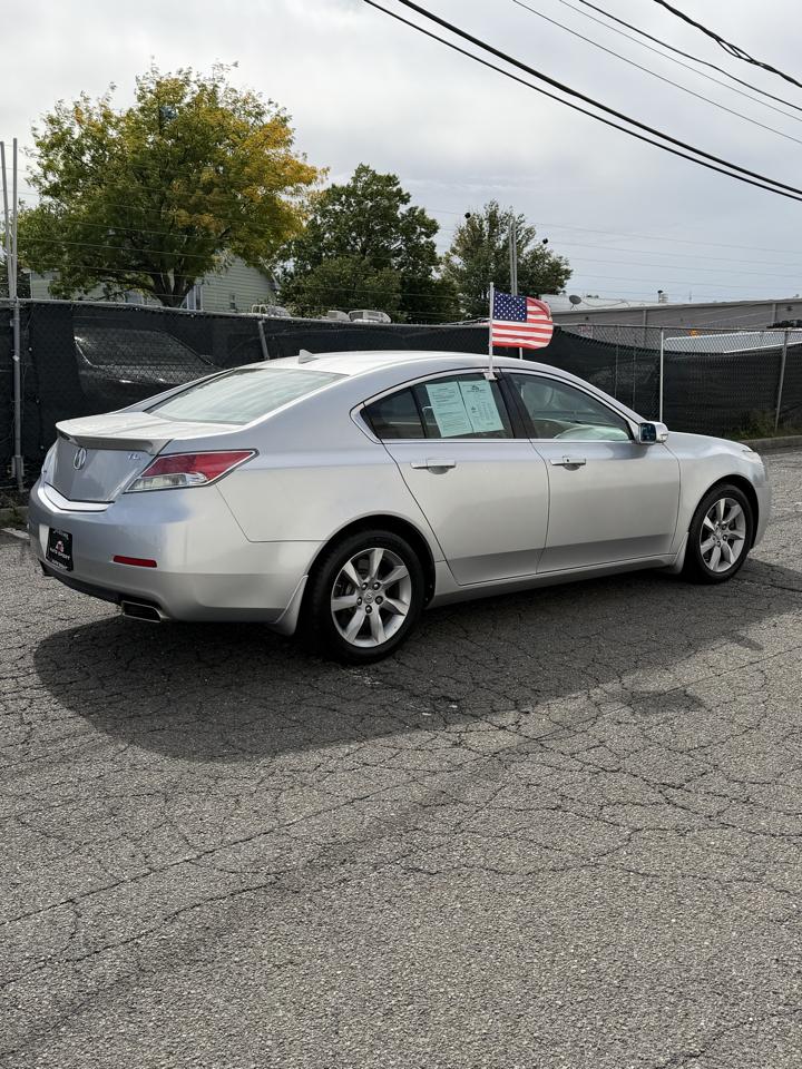 Acura TL 4dr Sdn Auto 2WD Tech 2013