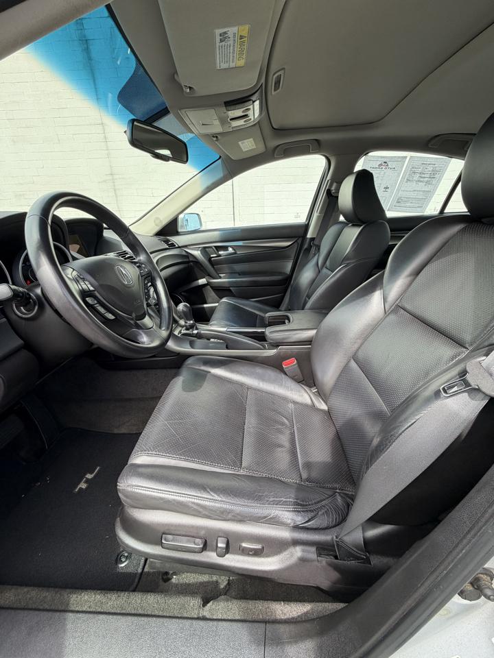 Acura TL 4dr Sdn Auto 2WD Tech 2013