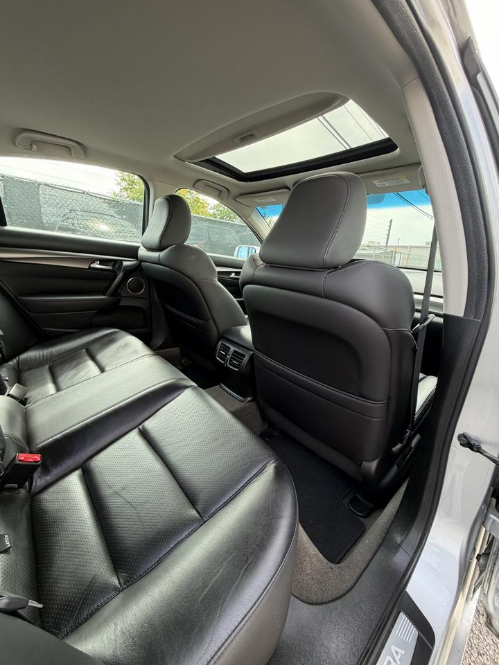 Acura TL 4dr Sdn Auto 2WD Tech 2013