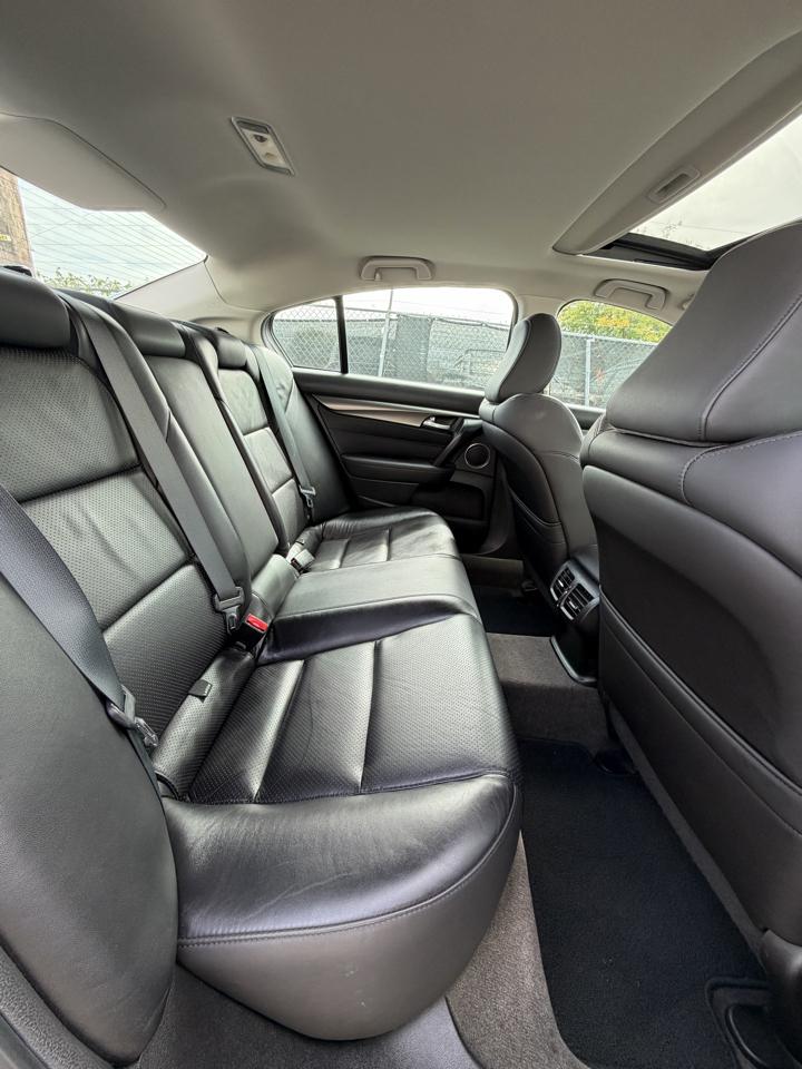 Acura TL 4dr Sdn Auto 2WD Tech 2013