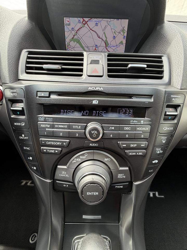 Acura TL 4dr Sdn Auto 2WD Tech 2013