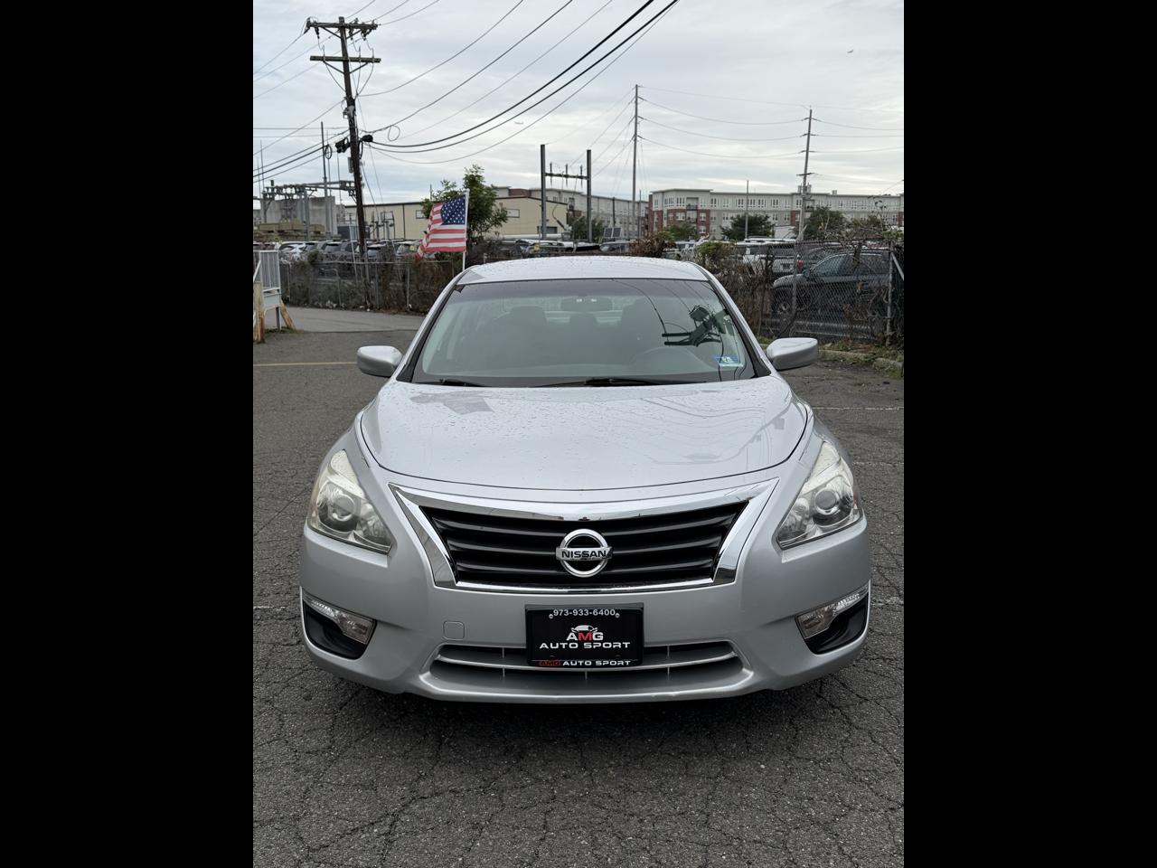Nissan Altima 4dr Sdn I4 2.5 SV 2014