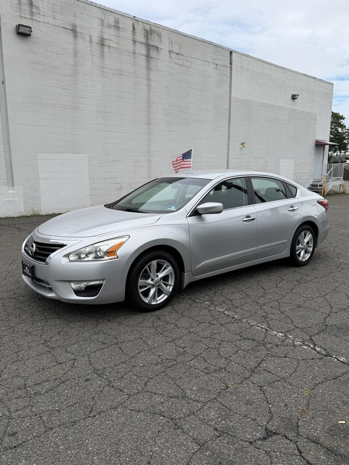Nissan Altima 4dr Sdn I4 2.5 SV 2014