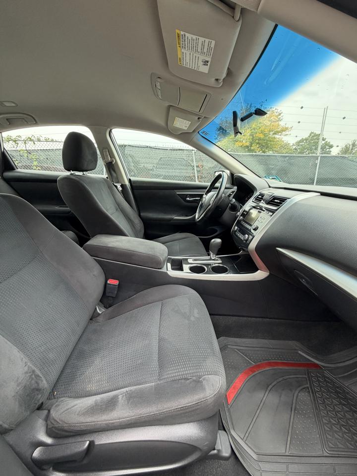 Nissan Altima 4dr Sdn I4 2.5 SV 2014