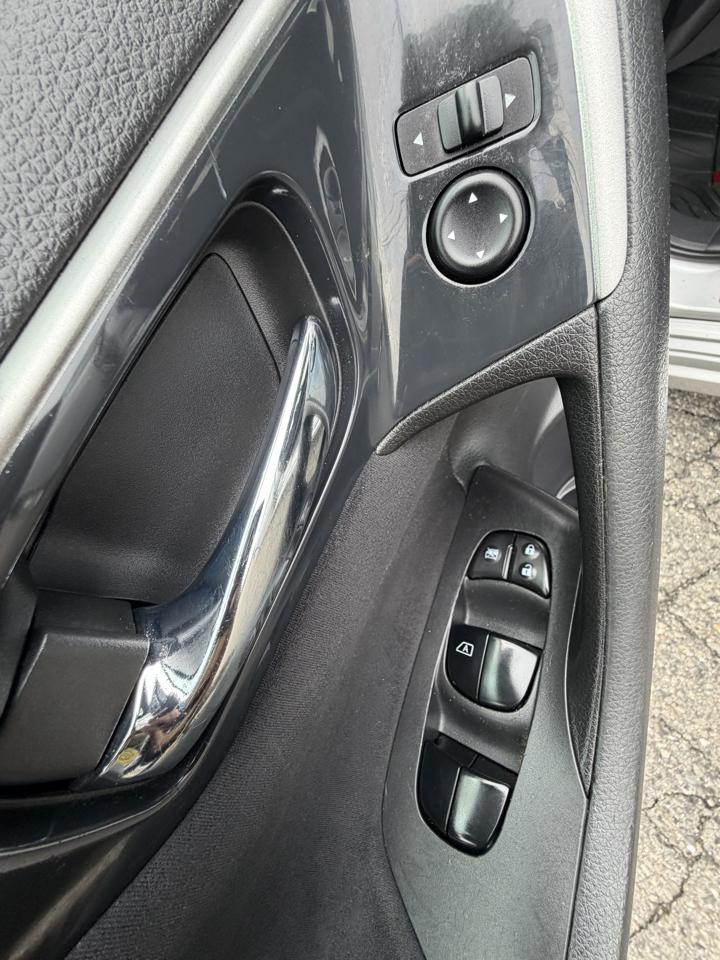 Nissan Altima 4dr Sdn I4 2.5 SV 2014