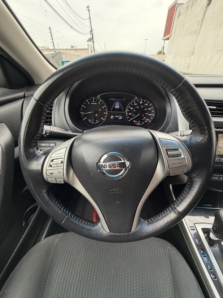 Nissan Altima 4dr Sdn I4 2.5 SV 2014
