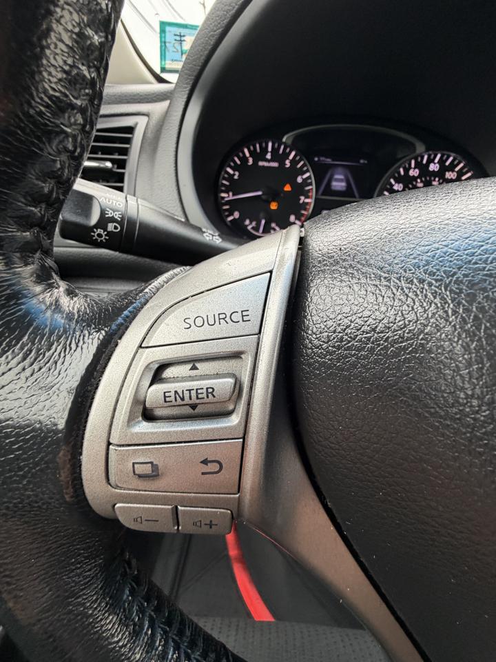 Nissan Altima 4dr Sdn I4 2.5 SV 2014
