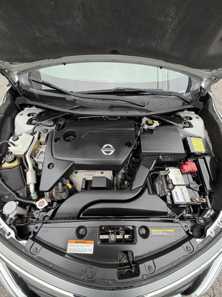 Nissan Altima 4dr Sdn I4 2.5 SV 2014