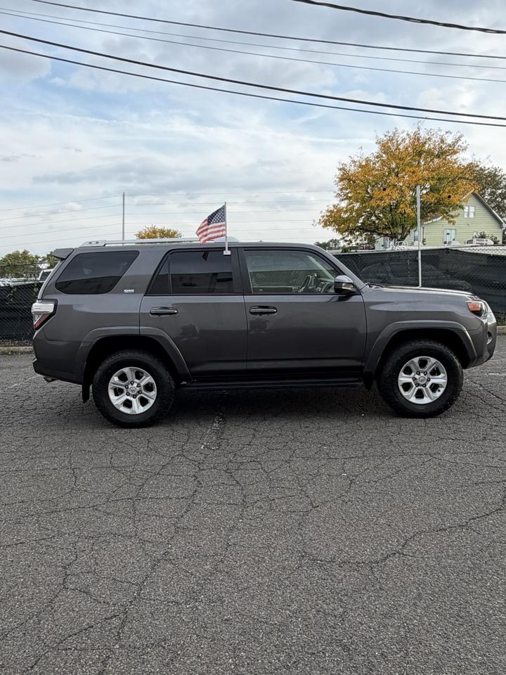 Toyota 4Runner 4WD 4dr V6 Trail Premium (Natl) 2014