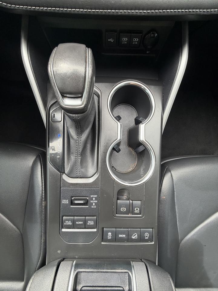 Toyota Highlander XLE AWD (Natl) 2021
