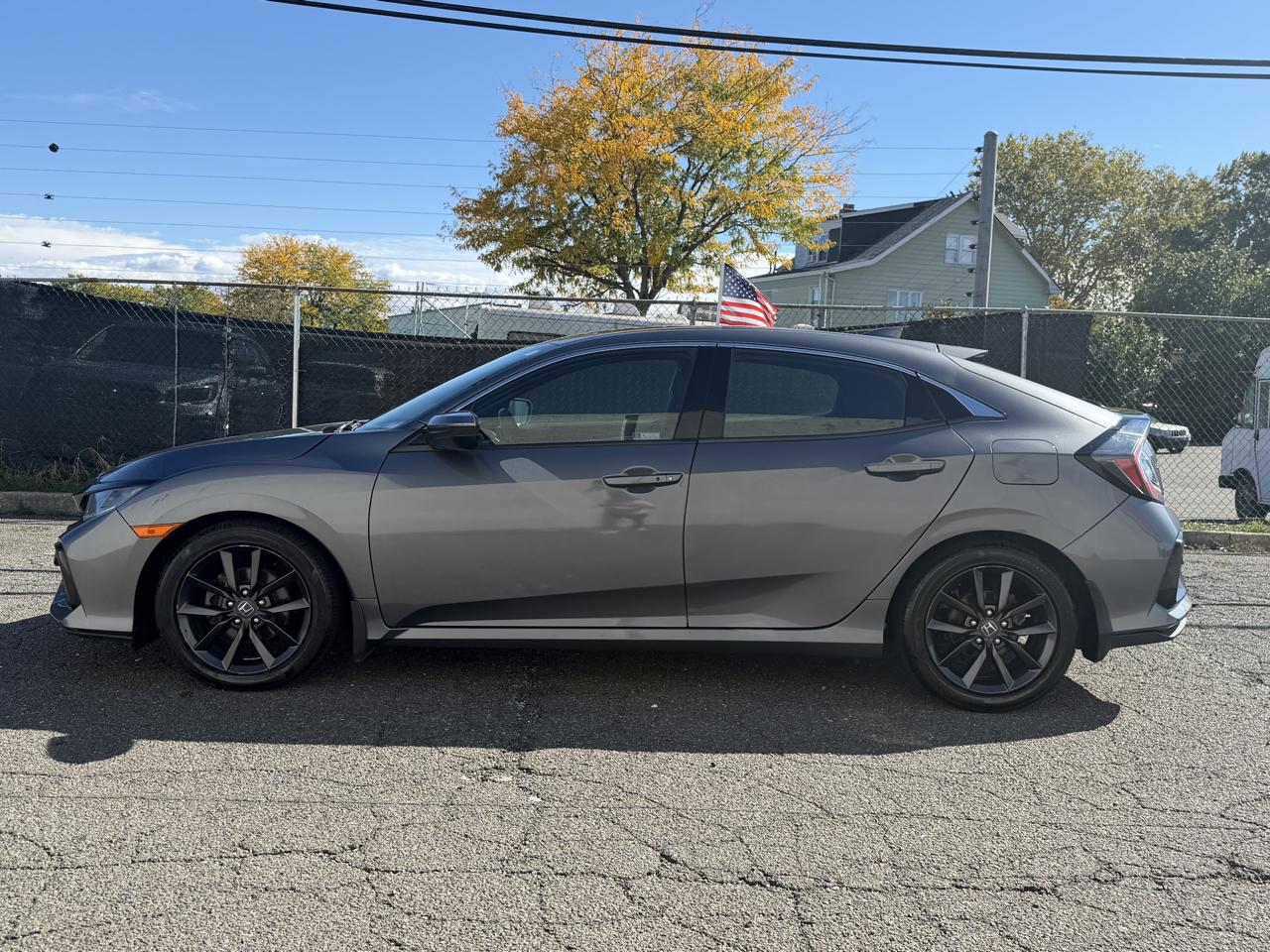 Honda Civic Hatchback EX CVT 2021