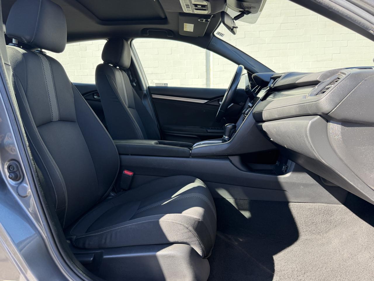Honda Civic Hatchback EX CVT 2021