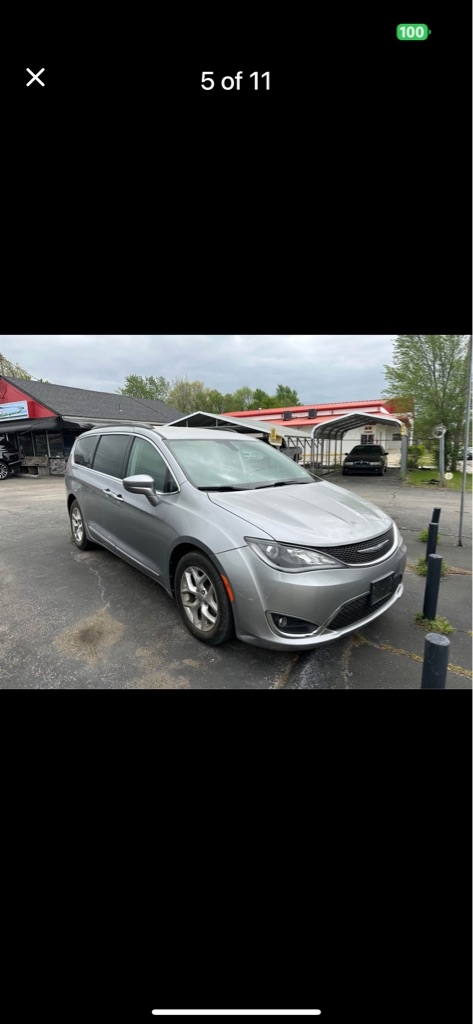 Chrysler Pacifica Touring-L 2017 Chrysler Pacifica Touring-L 2017