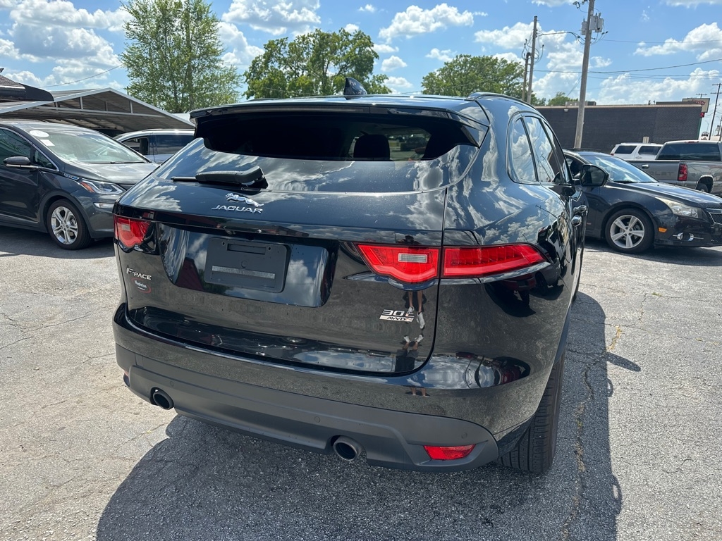 Jaguar F-Pace 25t R-Sport 2019 Jaguar F-Pace 25t R-Sport 2019