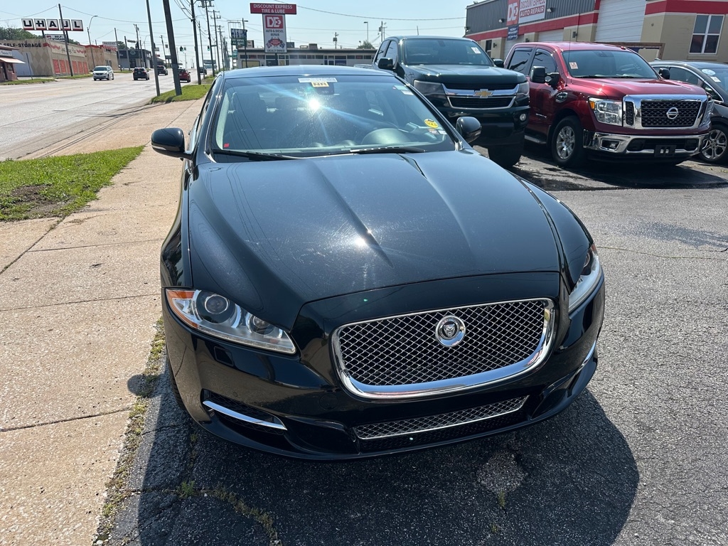 Jaguar XJ-Series XJ Supercharged 2011 Jaguar XJ-Series XJ Supercharged 2011