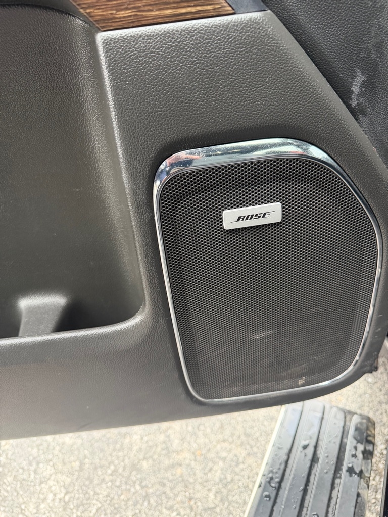 GMC Sierra 1500 Denali Crew Cab Long Box 4WD 2017