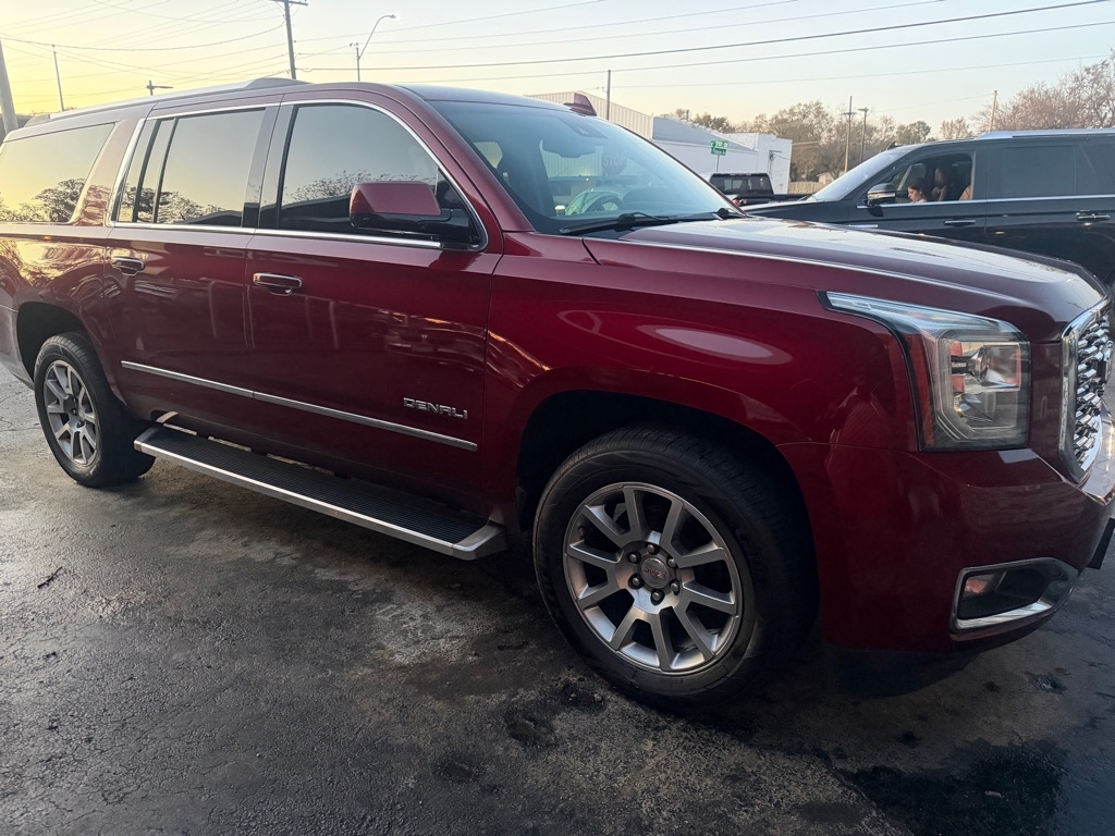 2019 GMC Yukon XL Denali 4WD