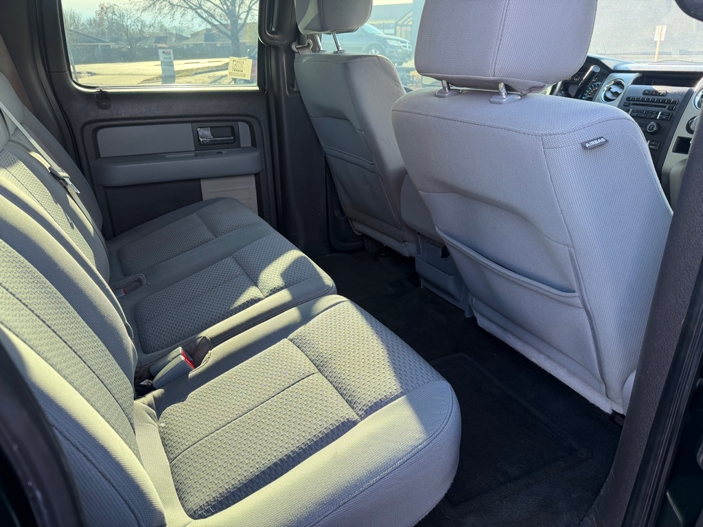 Ford F-150 XL SuperCrew 5.5-ft. Bed 4WD 2012