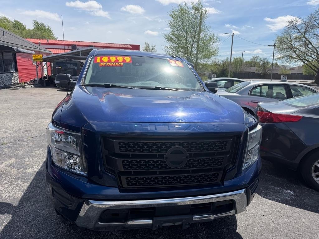 Nissan Titan 4x2 Crew Cab SV 2020